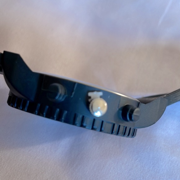 Mens Fashion Sports Watch - Picture 3 of 3